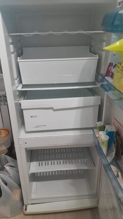 Продам холодильник