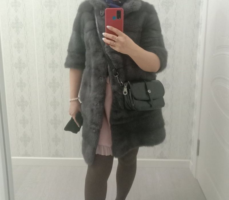 Продам норковую шубу