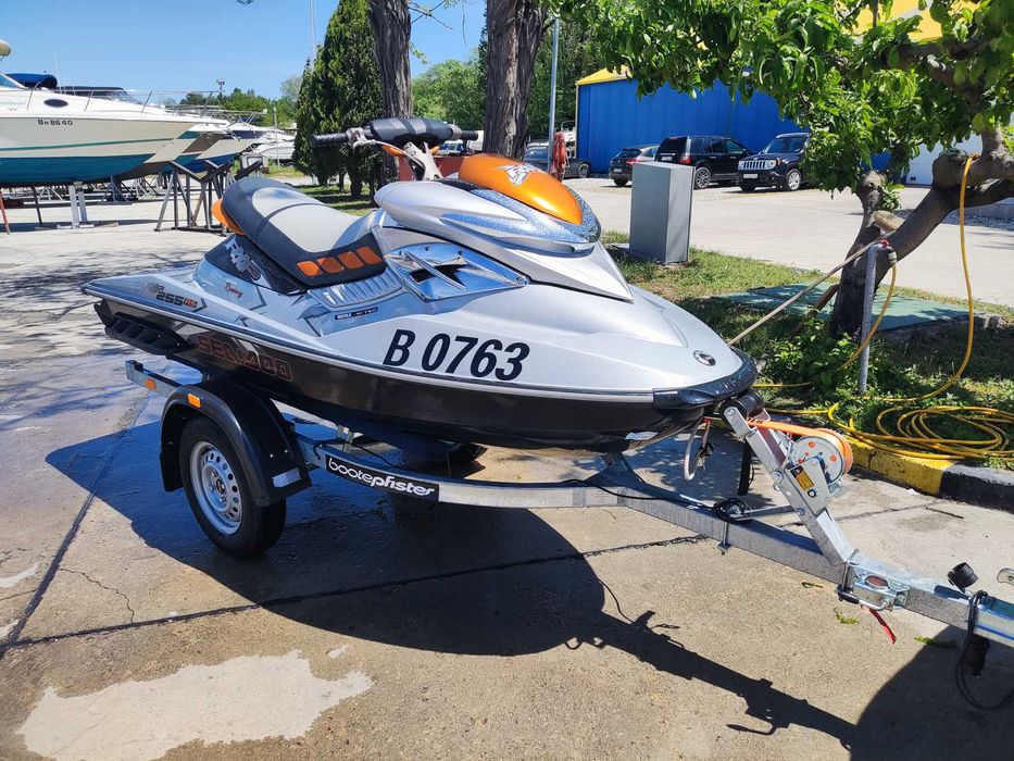 Джет Sea Doo RXP 255 RS комплект с чисто нов колесар регистриран.