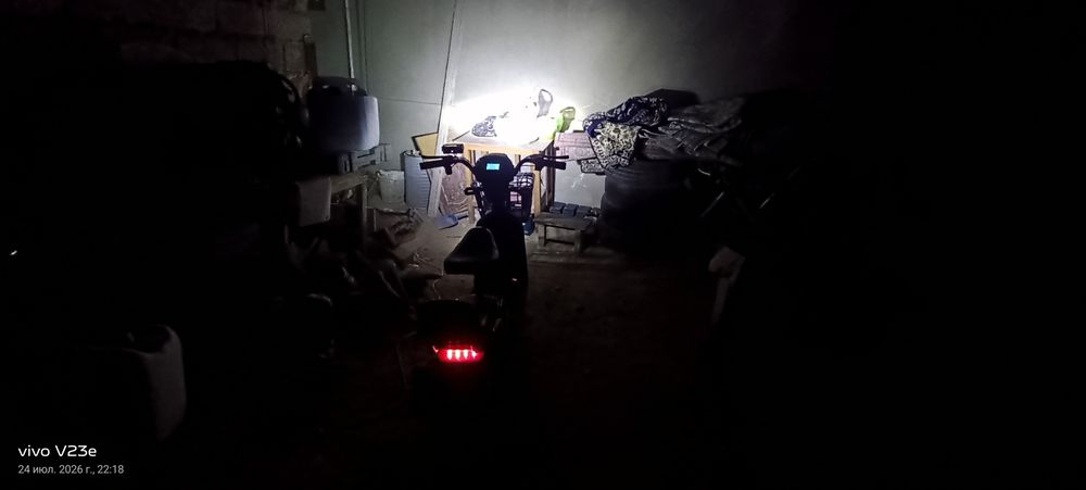 Скутер ск8.      .