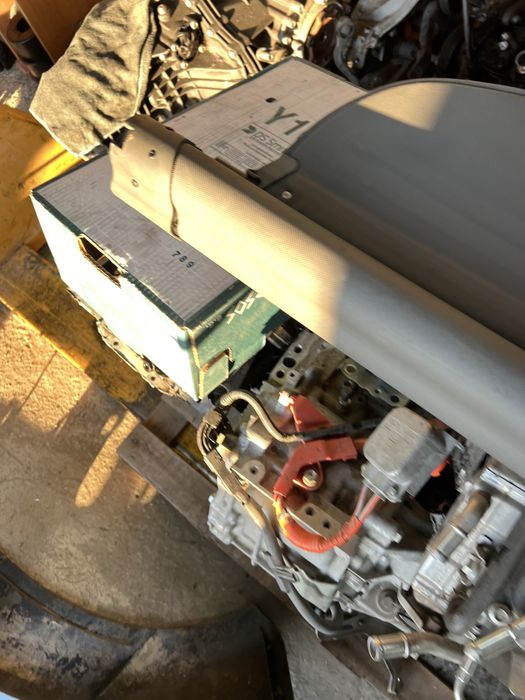 Щора завеса за багажник сива за Audi A6 4f C6 преграда