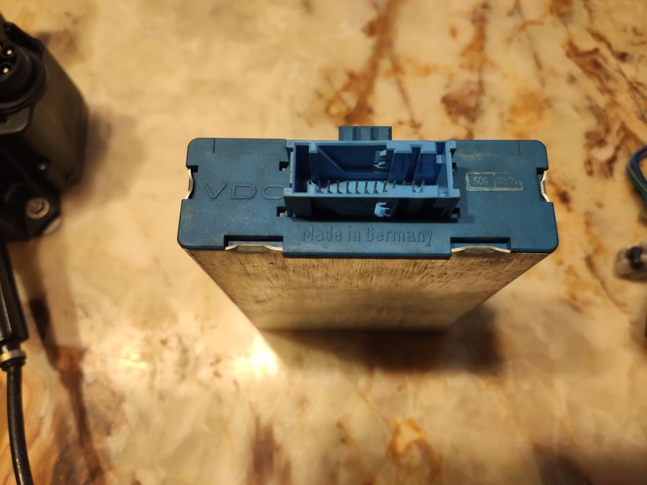 Темпомат,автопилот за БМВ Е32 - фейслифт