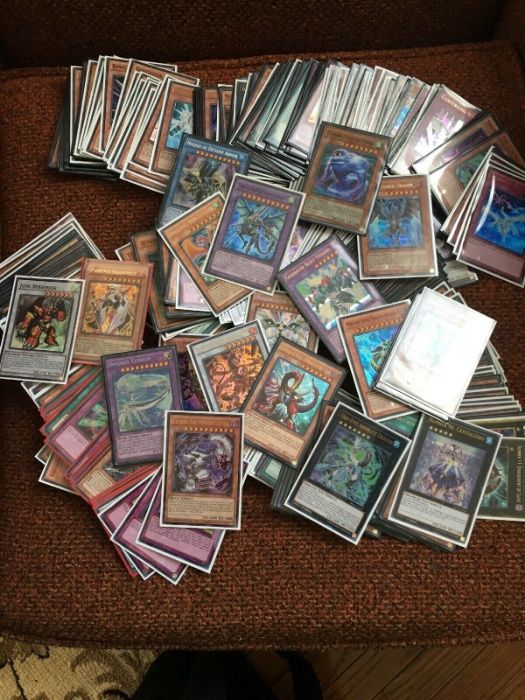 Оригинални Yu-Gi-oh! карти лотове rares holofoils super rare common