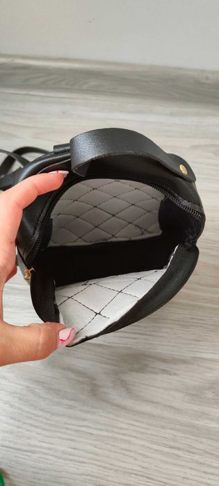 Мини дамска раничка