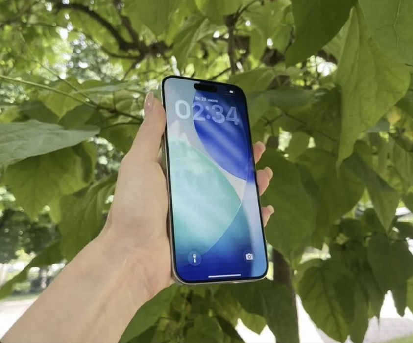 Айфон 15 Pro max на 256 гб