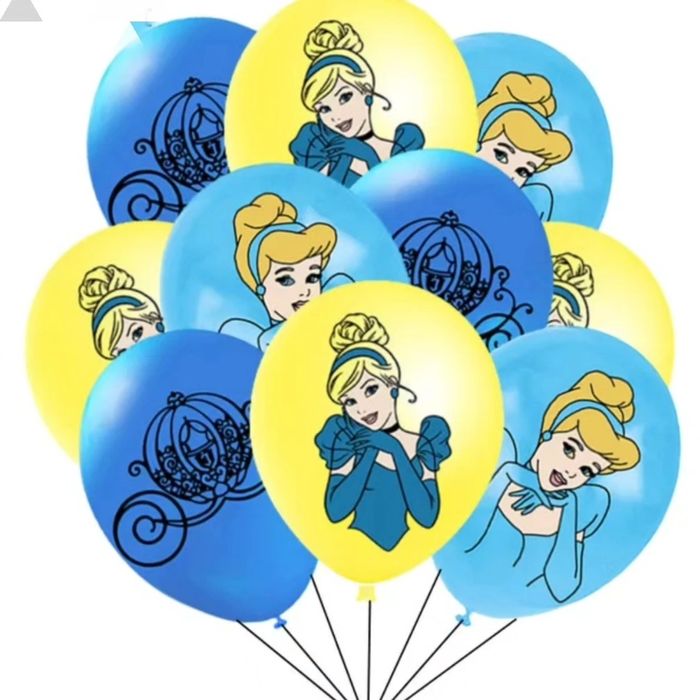 Парти сет Принцесите на Дисни,Пепеляшка, Снежанка, Бел и Рапунцел.