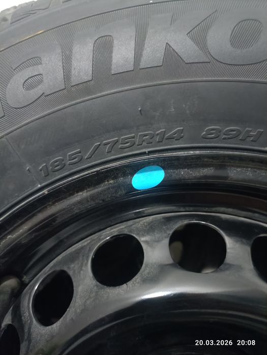 Продам резину на кобальт новую