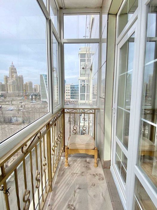 4-комнатная квартира · 130 м²