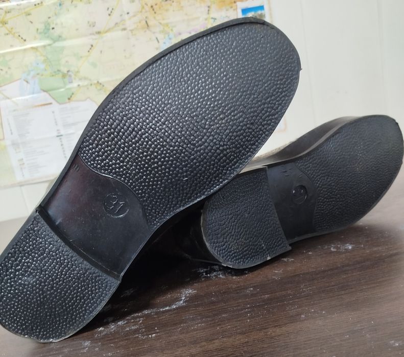 Продаются новые валенки