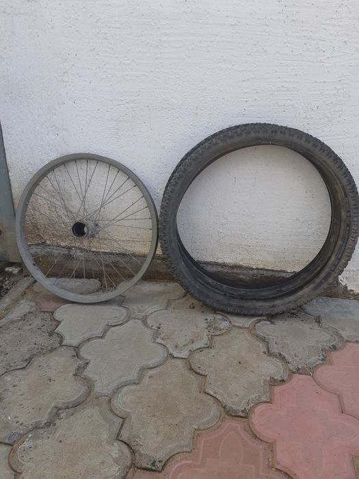 Запчасти на велосипед.