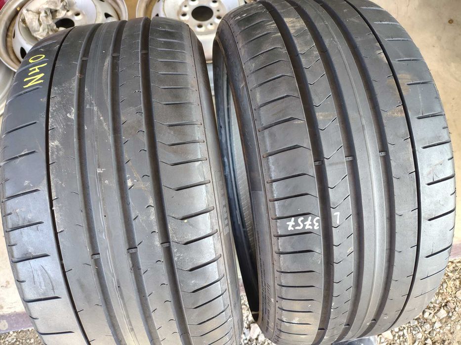2бр.летни гуми PIRELLI 245 35 19 DOT22 цена за брой
