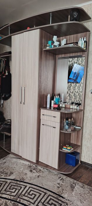 Продам прихожую в хорошем состоянии