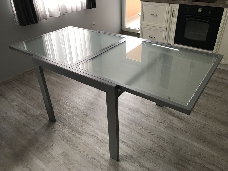 Разтегателна Трапезна маса