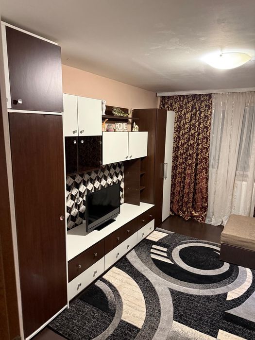Se oferă spre închiriere apartament 2 camere