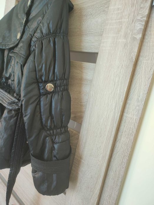 Продавам зимно яке