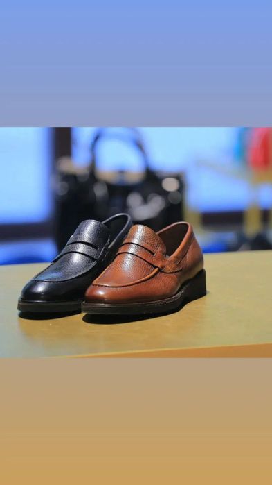 Продаю мужские туфли натуральной кожи