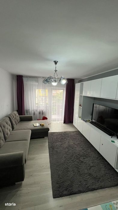 Apartament cu 2 camere zona Carpati 2 ETAJUL 3 !