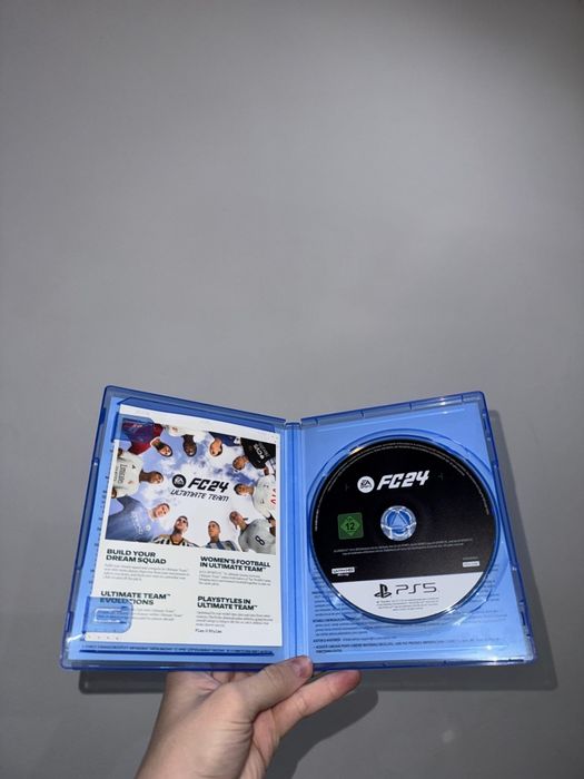 FC24 PS5 disc fifa