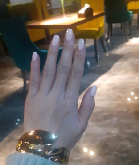 Маникюр с выездом на дом