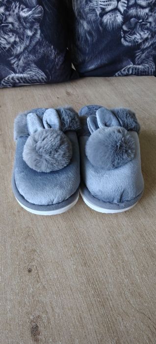 Домашни  дамски чехли