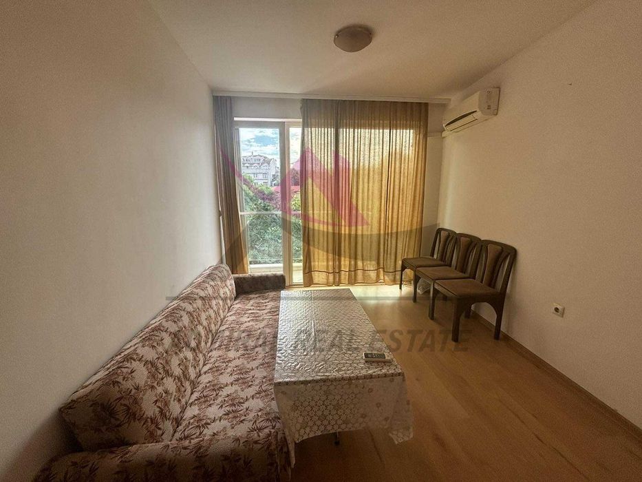 Дава се под наем Двустаен апартамент в Варна, Зимно кино Тракия - 62 кв.м за 325 € - Снимка #1