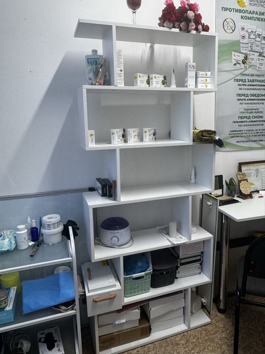 Продам шкаф этажерку