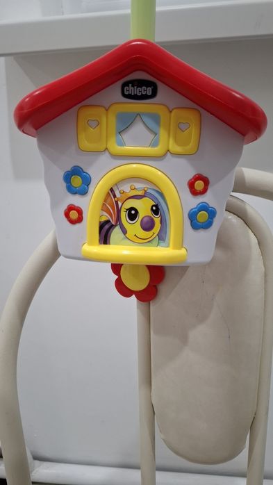 Chicco "Пчелиный домик" (Chicco Bee Hive Cot Mobile).