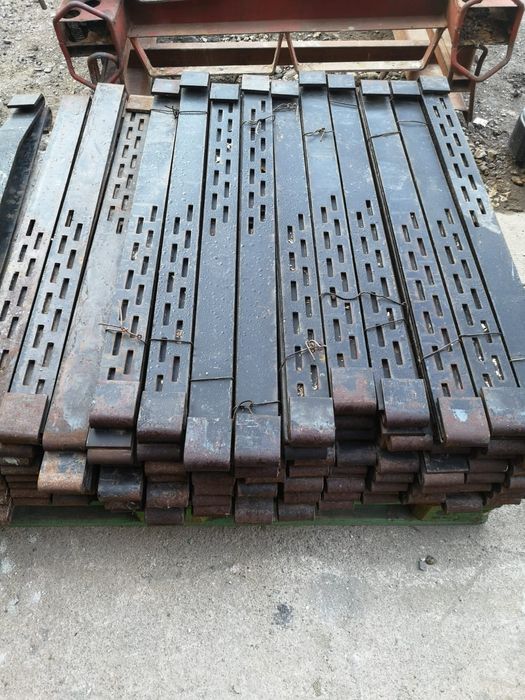 Cravate metalice  cofraje stalpi. Nu pentru schele  diafragme etc