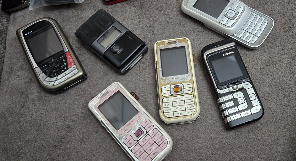 Nokia /Нокия 7360,7260,7200,7610,6111