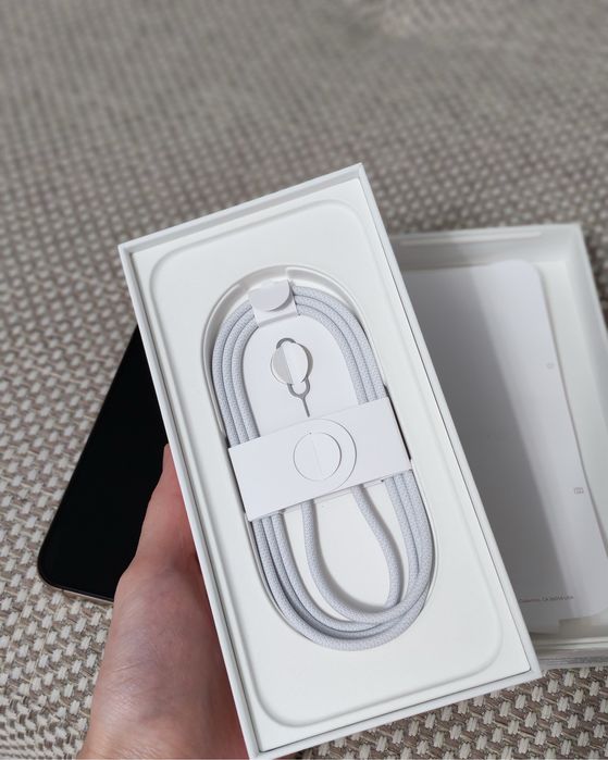 iPhone 16 Pro Max 256Gb