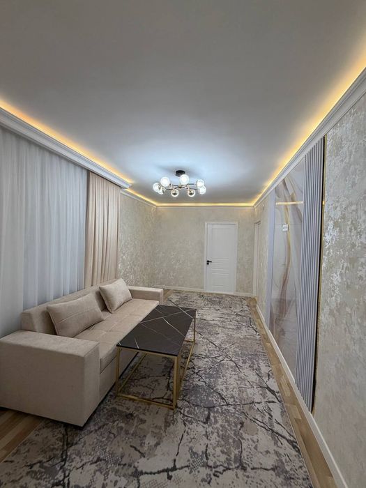 Продаю 3 ком квартира на 2 этаже 4 этажного дома. Дубовый.