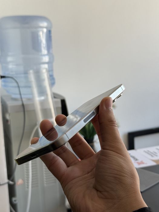 Продам айфон 15 про макс 256гб