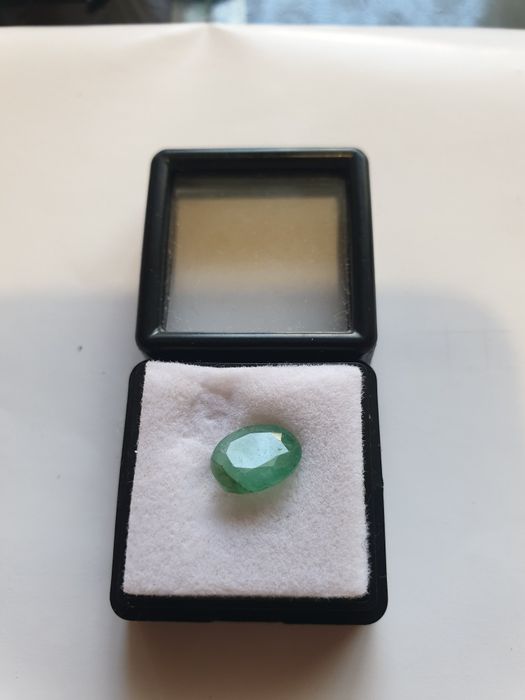 Естествени скъпоценни камъни