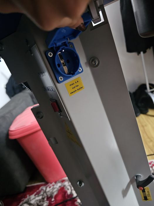 Set de călcat PRIMULA TV3811 S+B + generator aburi PRIMULA Atmos