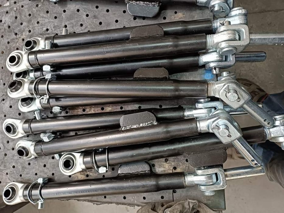 Carcasa rulment presiune tractor fiat 300 preț 350 lei avem orce piese