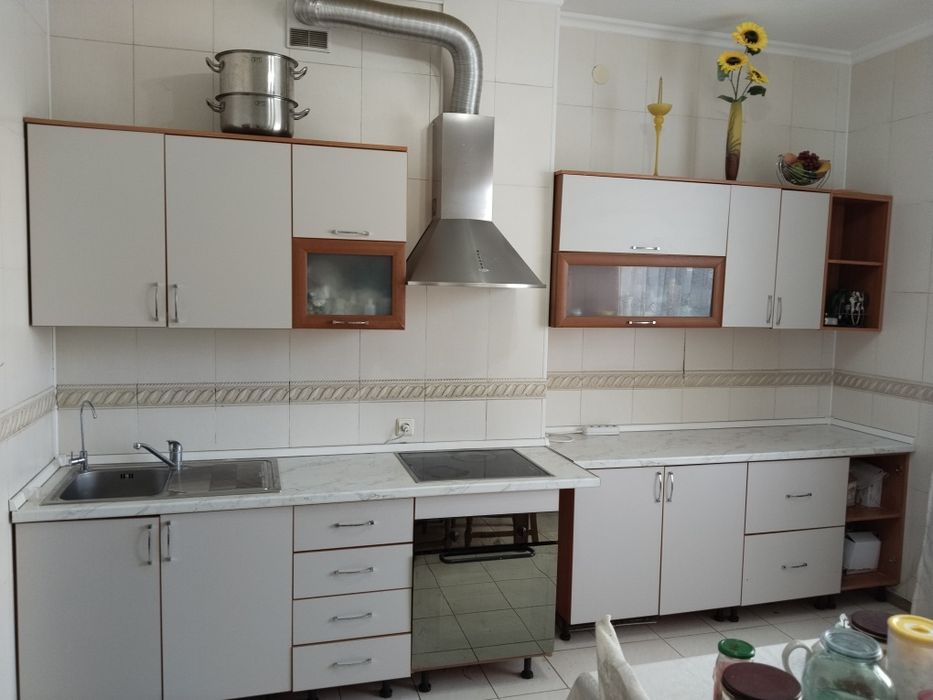 Кухонный гарнитур