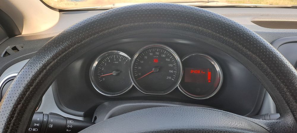 Dacia Logan an 2014 Proprietar