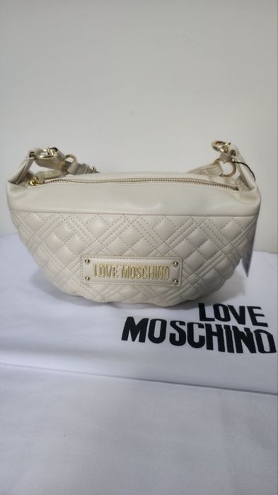 Дамски чанти Love Moschino
