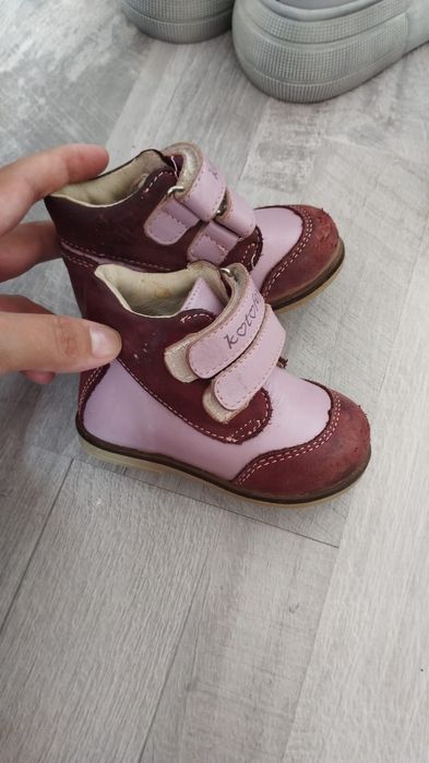 Продам обувь осень весна