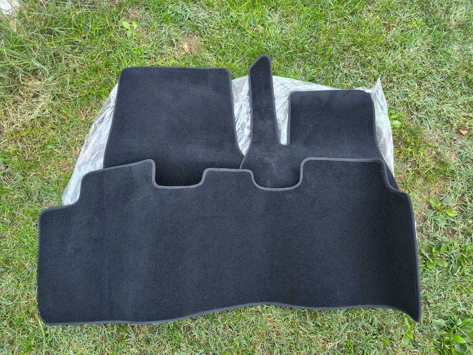 Set original de preșuri textile Tesla Model Y Premium Juniper