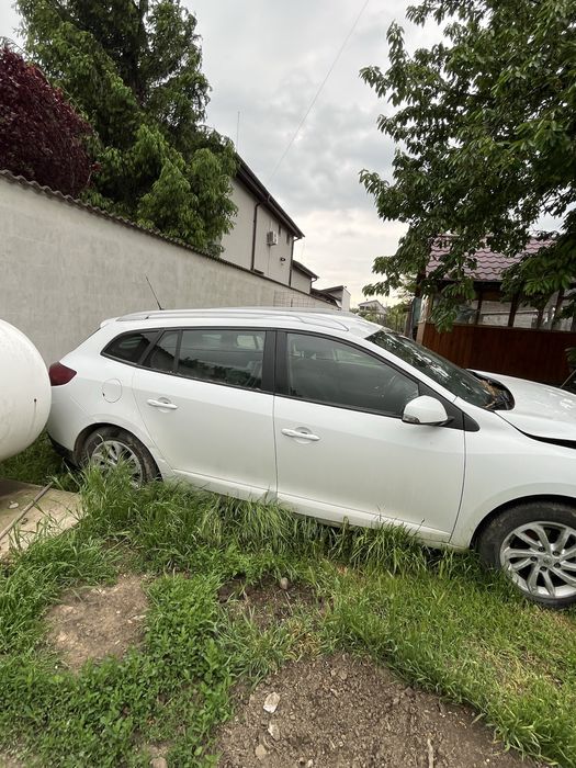 Vând Renault Megane 3