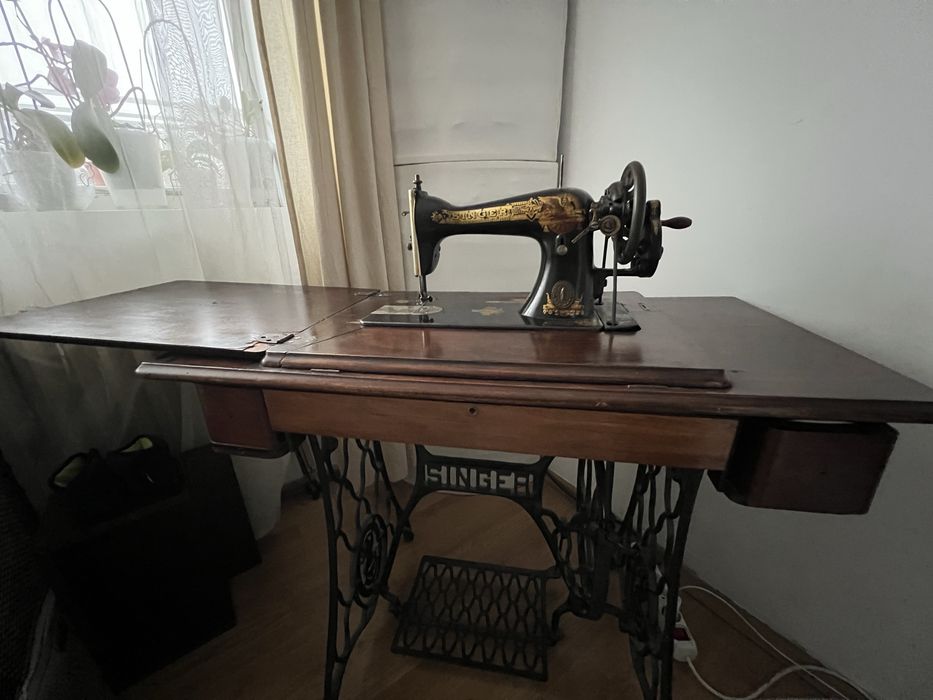 Masina de cusut Singer perfect functionala
