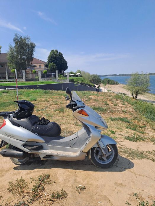 Скутер Хонда 250 кубика