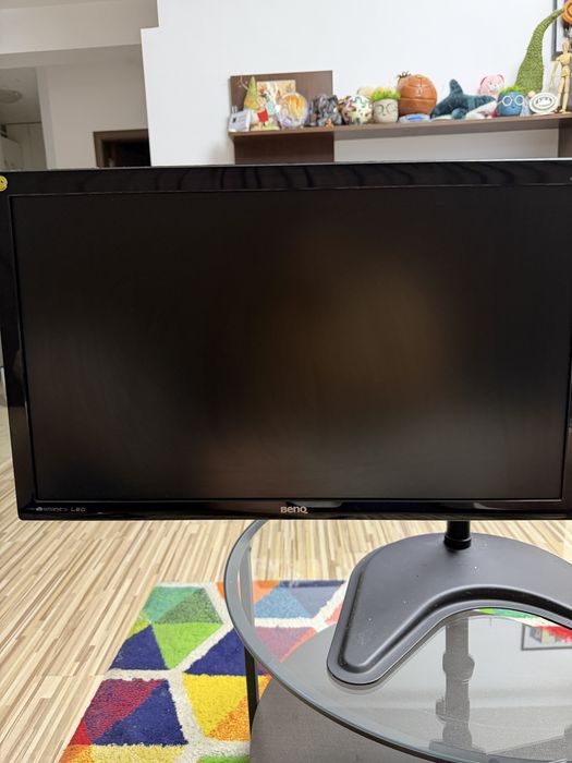 Pachet 2 monitoare 22” Dell + BenQ + suport dublu reglabil VESA