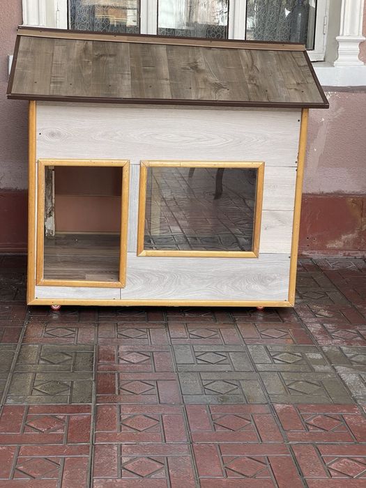 Будка для собаки.