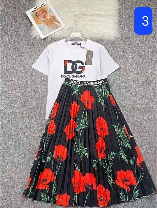 Compleu dama diferite modele