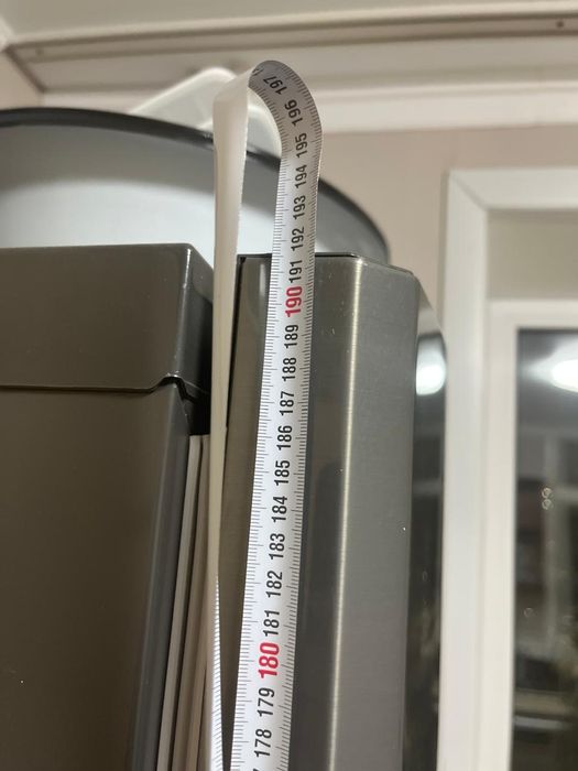 Холодильник продам