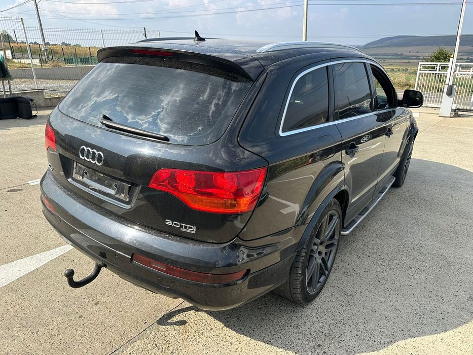Dezmembrez / Dezmembrari / Piese / Accesorii Audi q7 negru 2008 3.0 tdi CASA quattro sline, perne