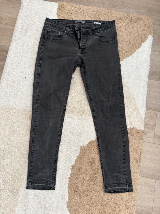 Blugi Barbati Simpli Negri SLIM FIT Marimea M EUR40(US31)