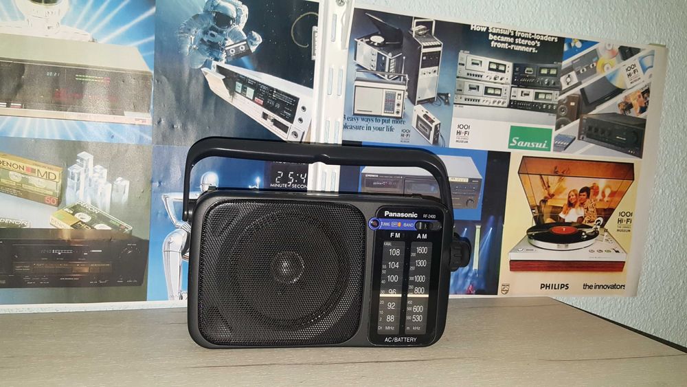 Radio AM/FM Panasonic RF2400 (Japonez model anii 90)
